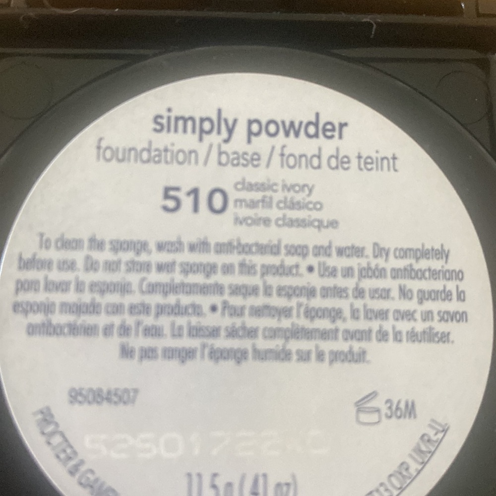 Foundation base classic ivory “510” @CH - Picture 3 of 3
